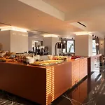 Naus Hotel