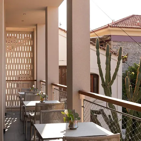 Hotel Naus 4*