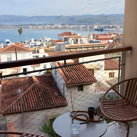 Naus Hotel
